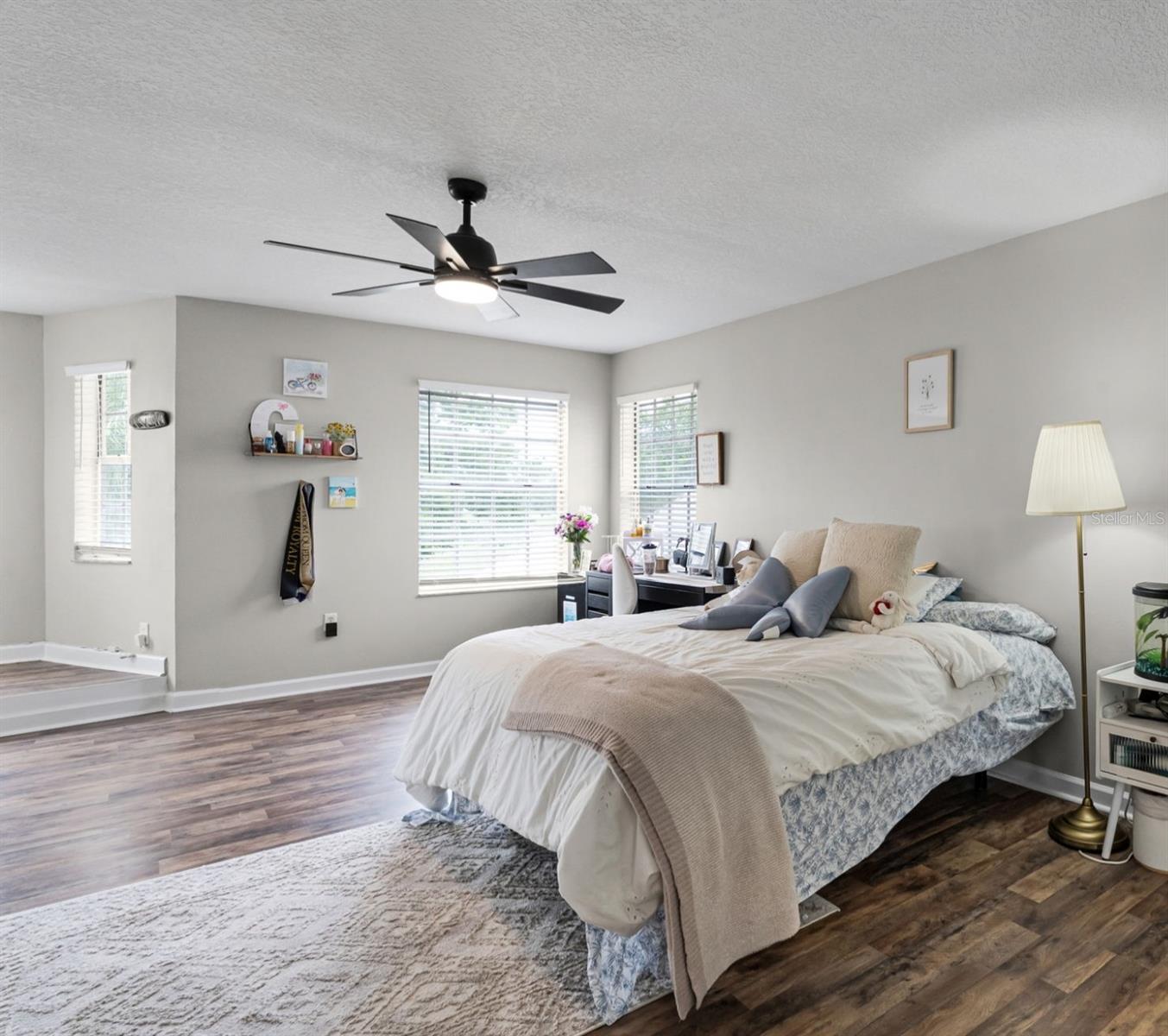 Image 34 of 46 For 4251 Willow Bay Drive