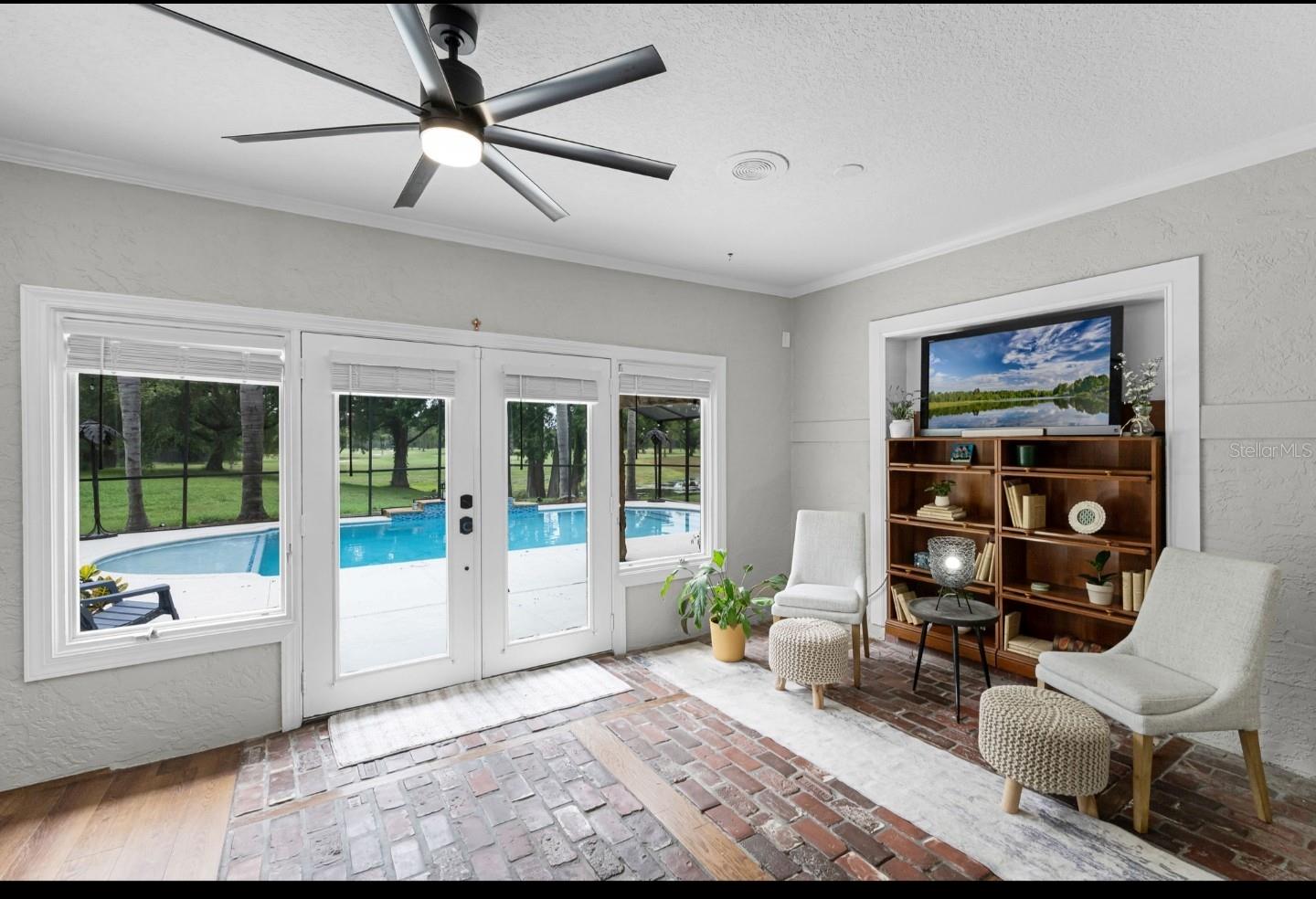 Image 7 of 46 For 4251 Willow Bay Drive