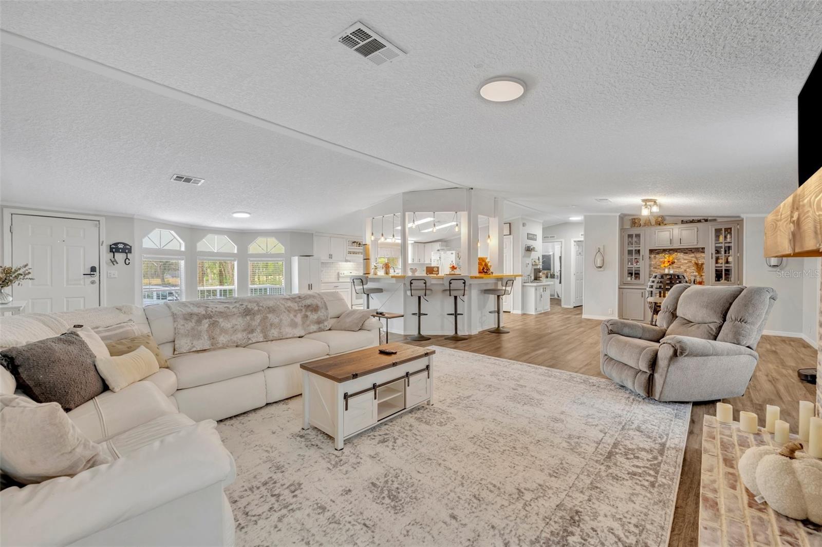 Image 10 of 52 For 21141 Wolf Branch Road