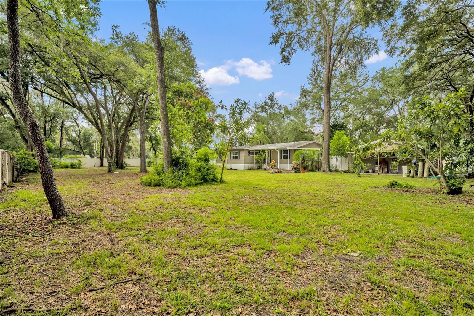 Image 35 of 52 For 21141 Wolf Branch Road