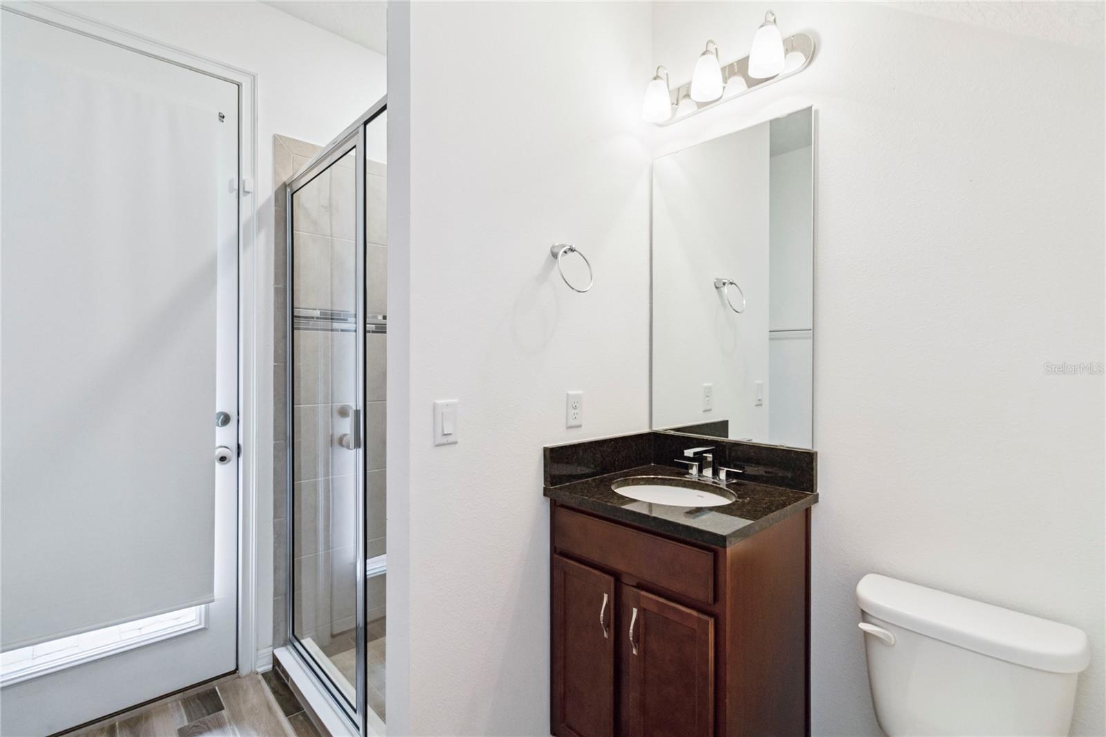 Image 18 of 50 For 10466 Siddington Drive