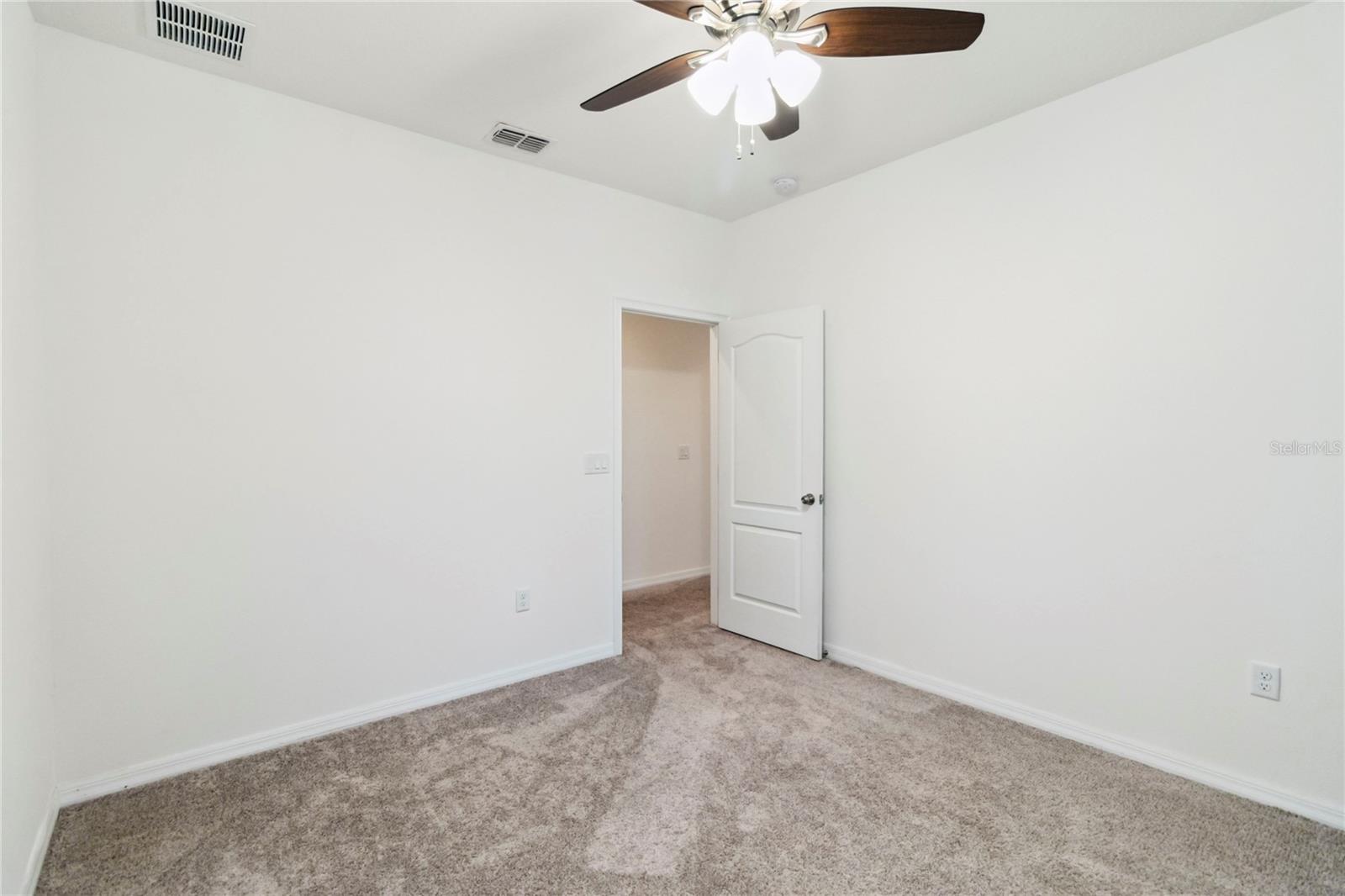 Image 30 of 50 For 10466 Siddington Drive