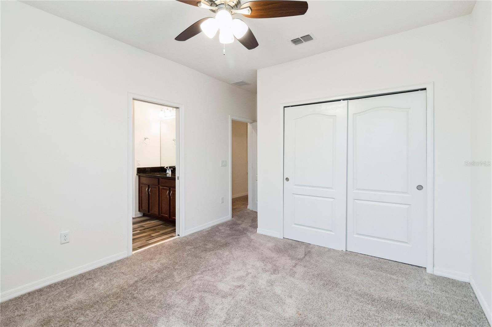 Image 32 of 50 For 10466 Siddington Drive