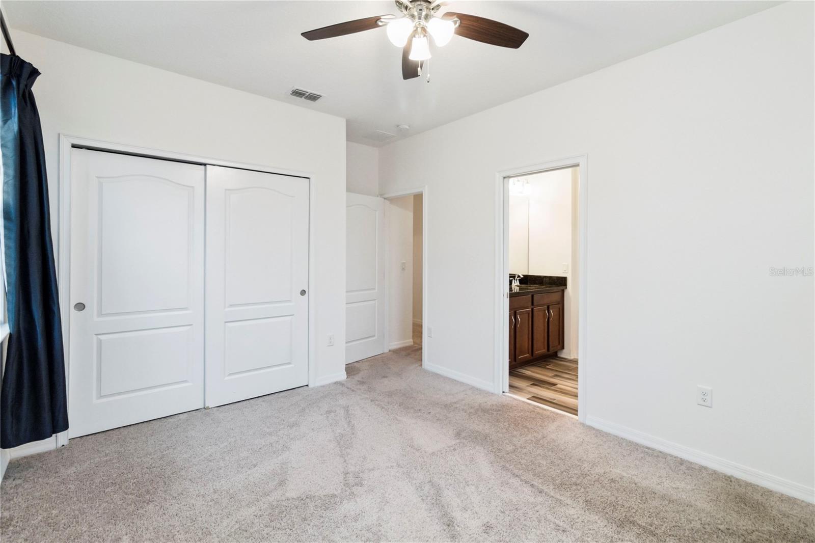 Image 36 of 50 For 10466 Siddington Drive