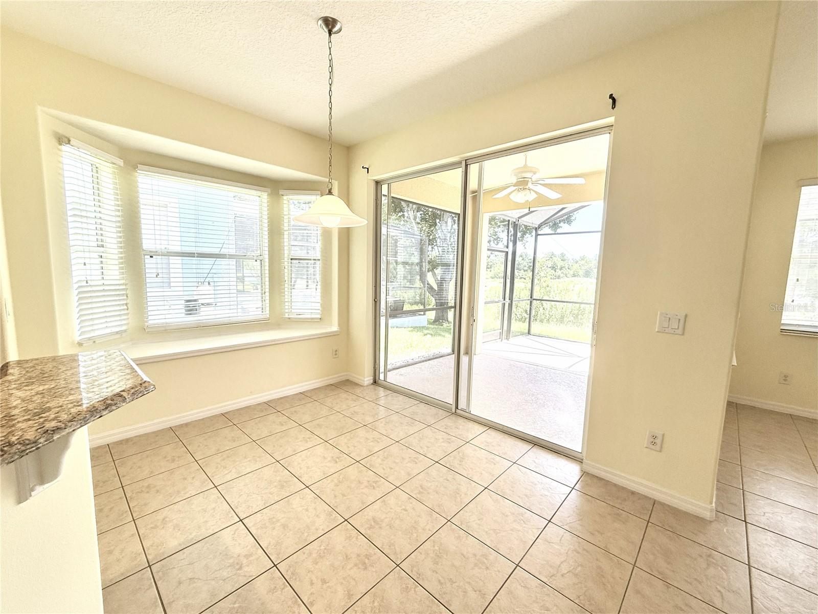Image 15 of 33 For 8737 Leeland Archer Boulevard