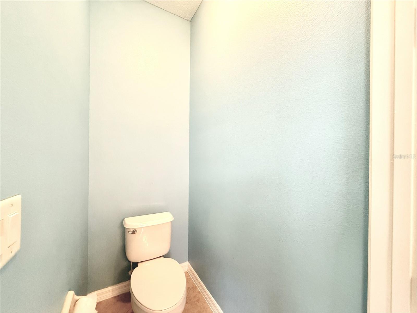 Image 21 of 33 For 8737 Leeland Archer Boulevard
