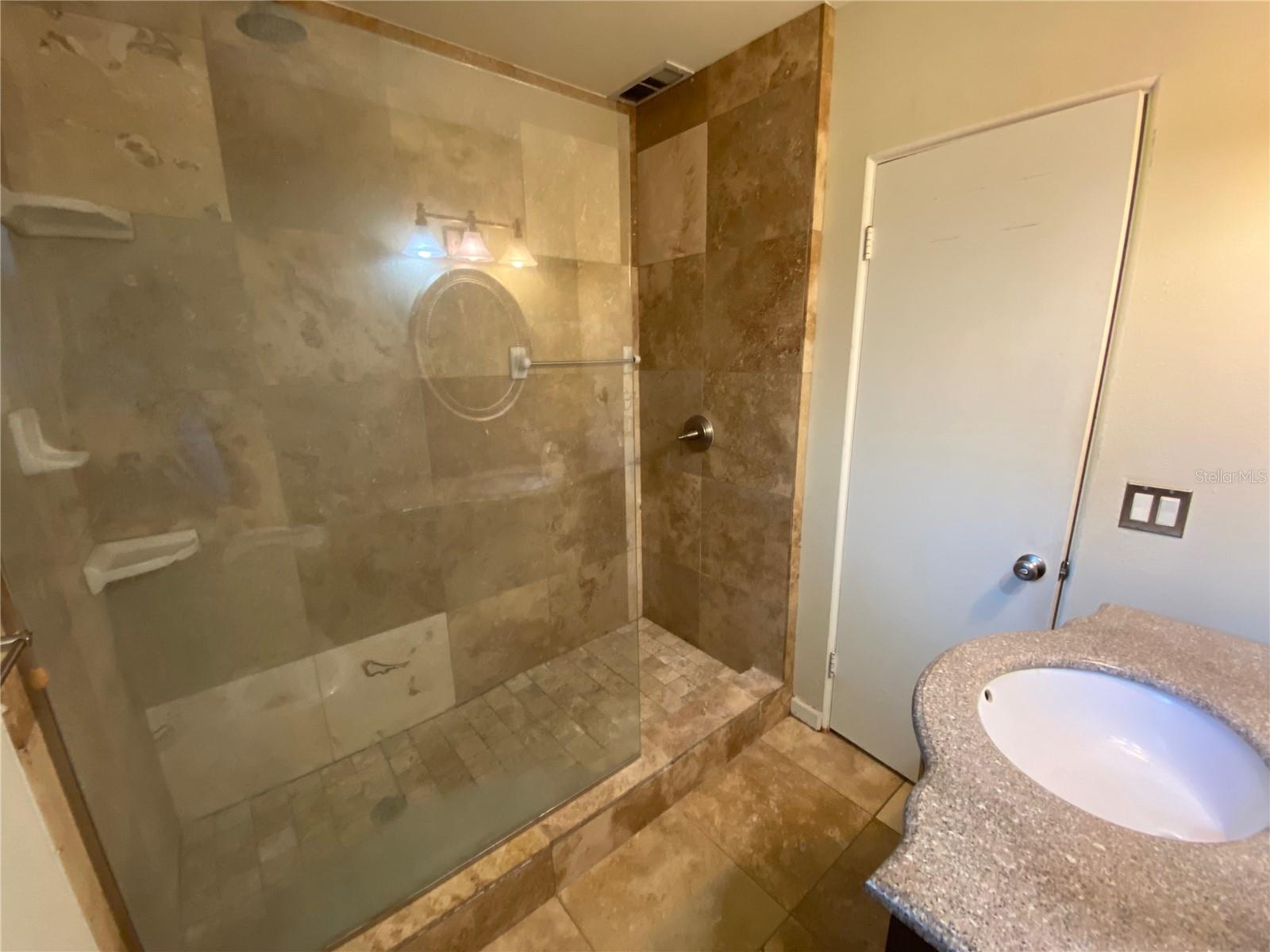 Image 11 of 13 For 311 Altaloma Avenue