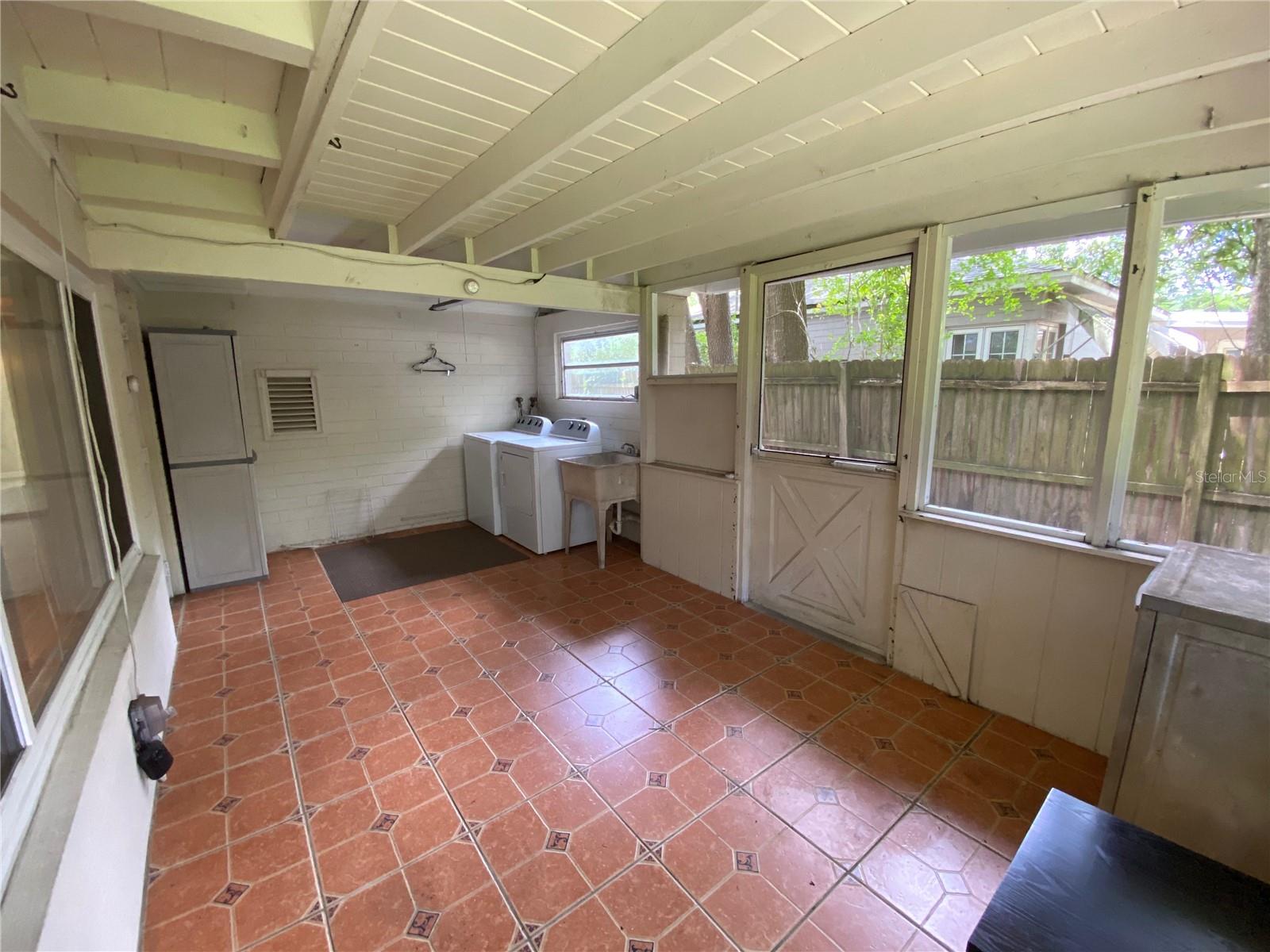 Image 13 of 13 For 311 Altaloma Avenue
