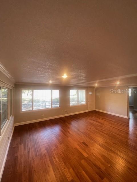 Image 3 of 13 For 311 Altaloma Avenue