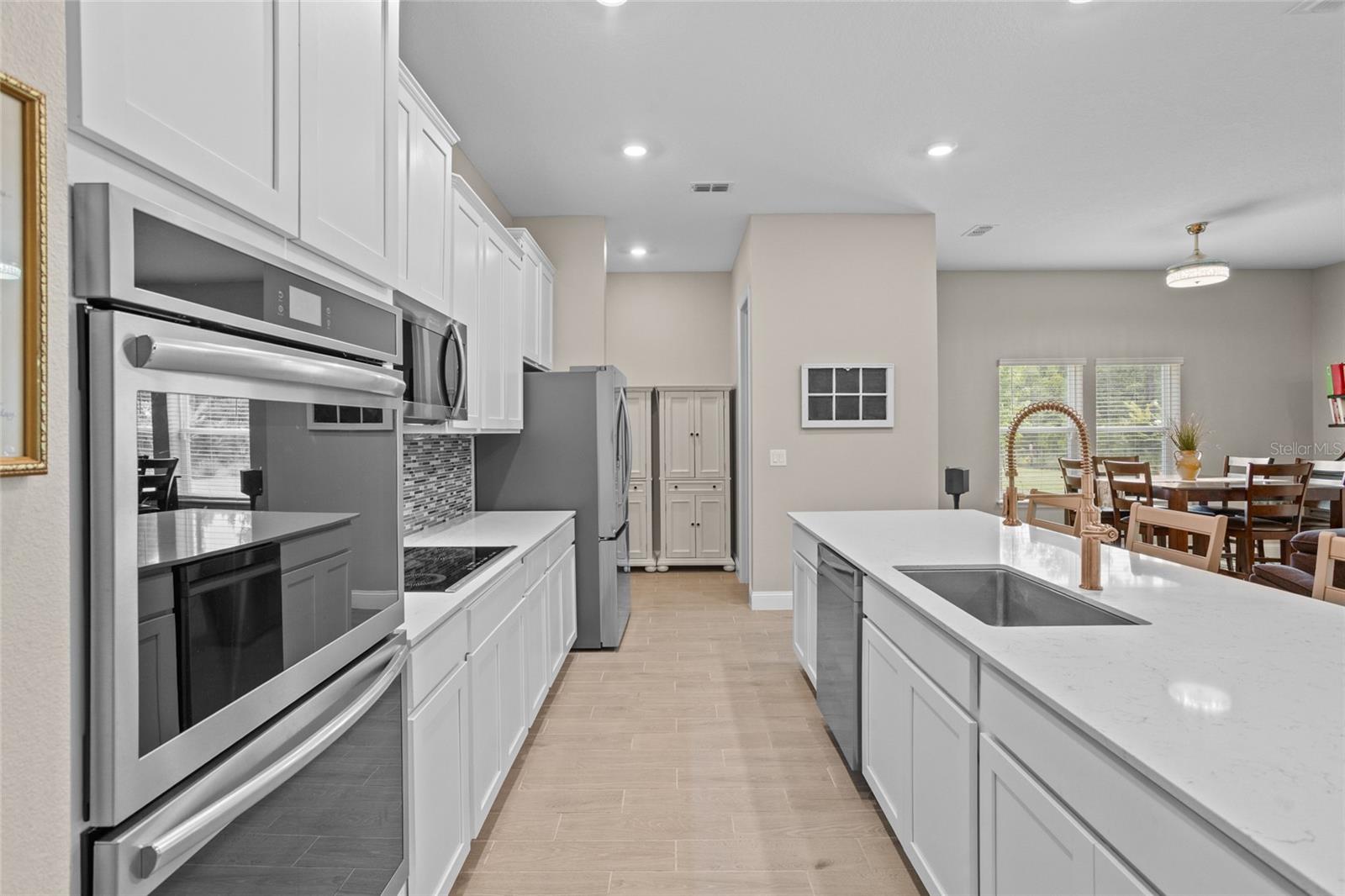 Image 32 of 47 For 4194 Acoma Drive