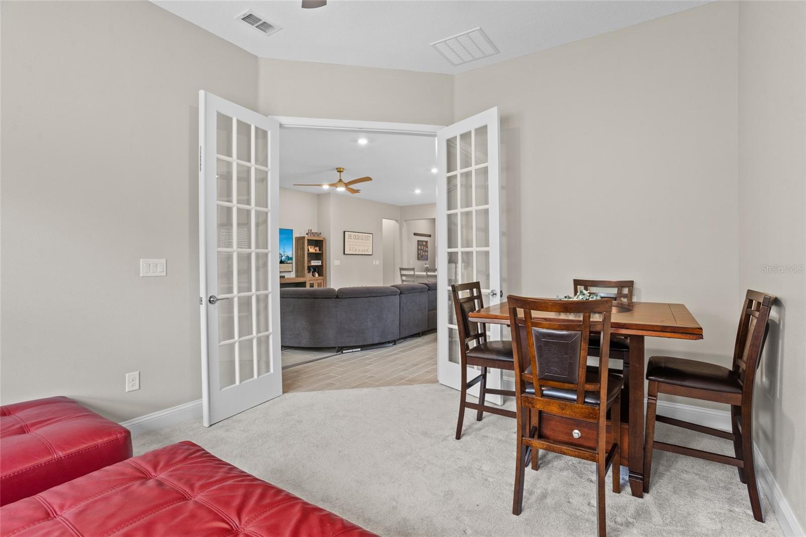 Image 35 of 47 For 4194 Acoma Drive