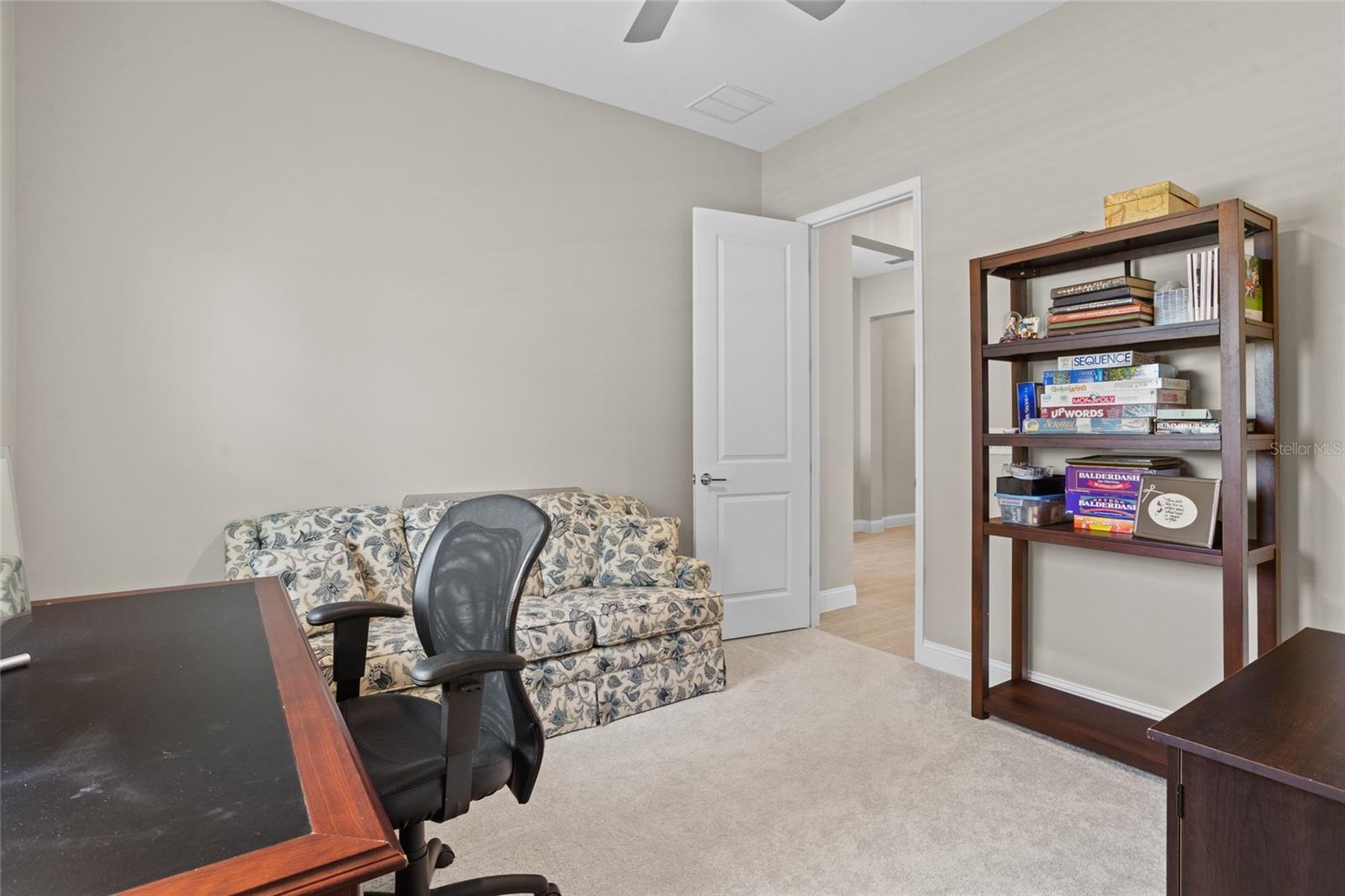Image 9 of 47 For 4194 Acoma Drive