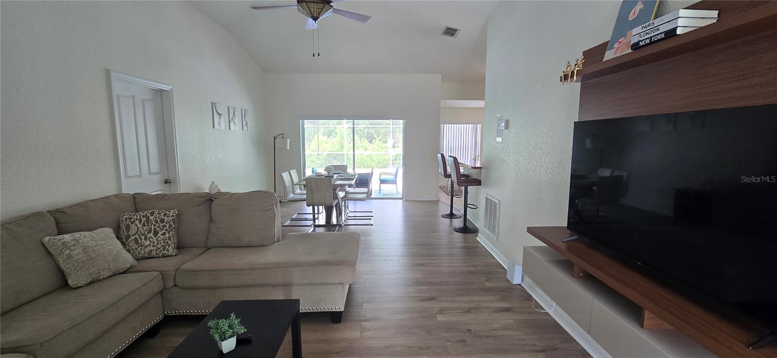 Image 4 of 30 For 110 Reserve Drive