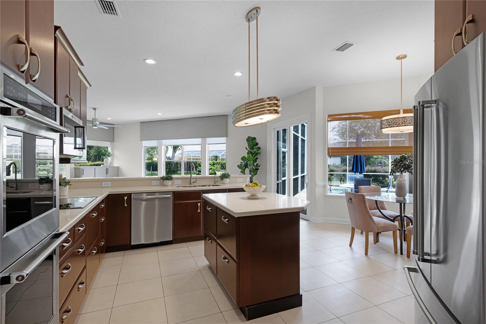 Image 16 of 43 For 11401 Willow Stowe Lane