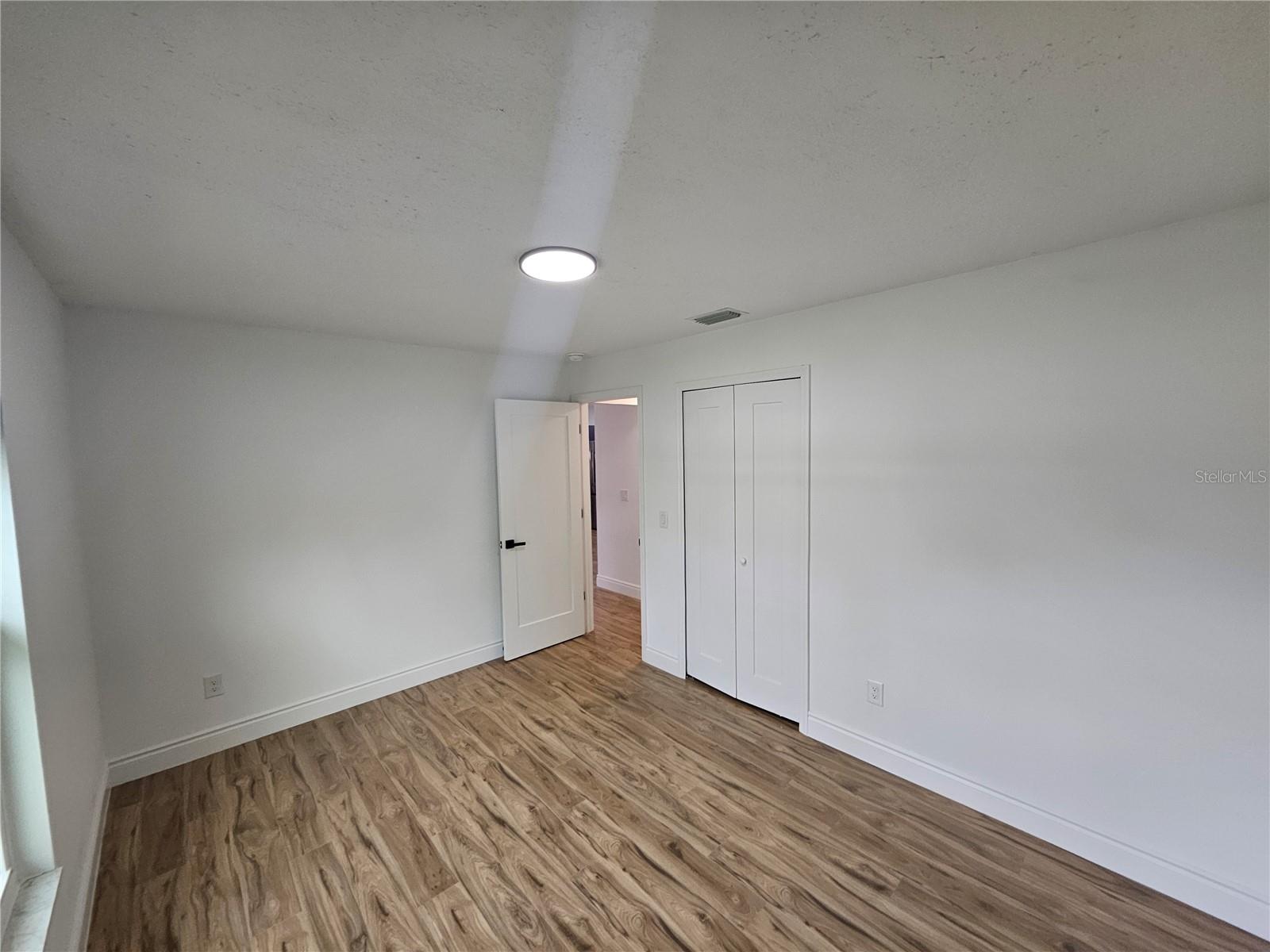 Image 8 of 8 For 1546 Providence Circle