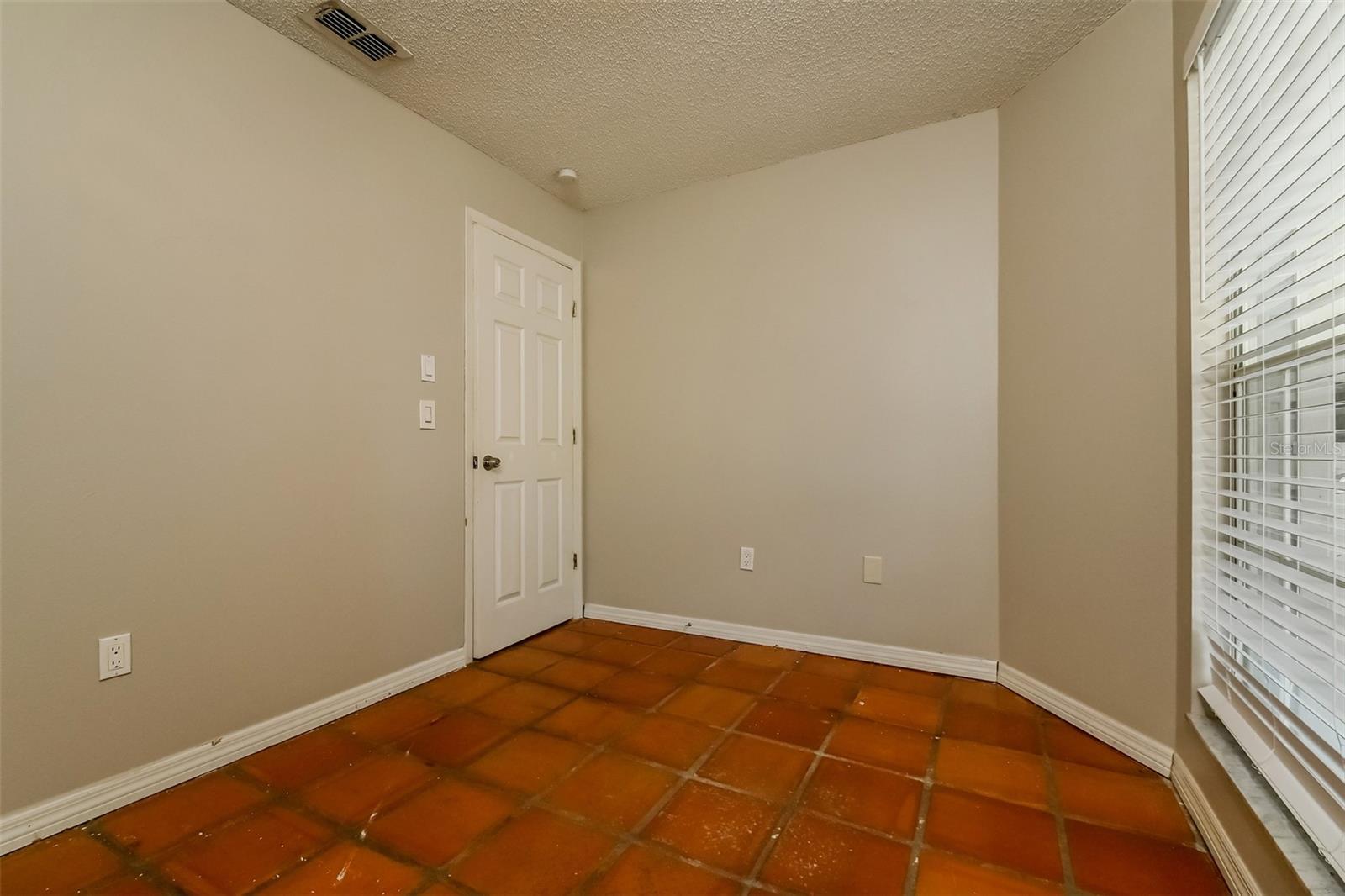 Image 13 of 16 For 3703 43rd Avenue W