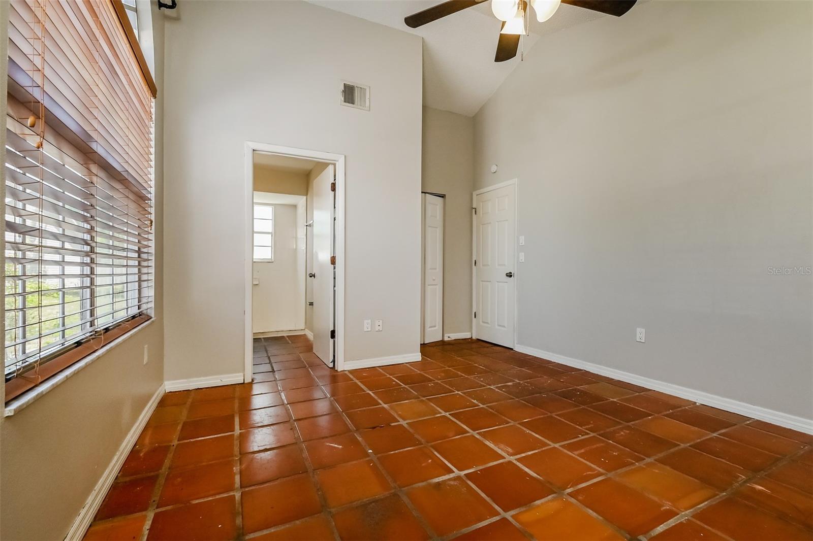 Image 8 of 16 For 3703 43rd Avenue W