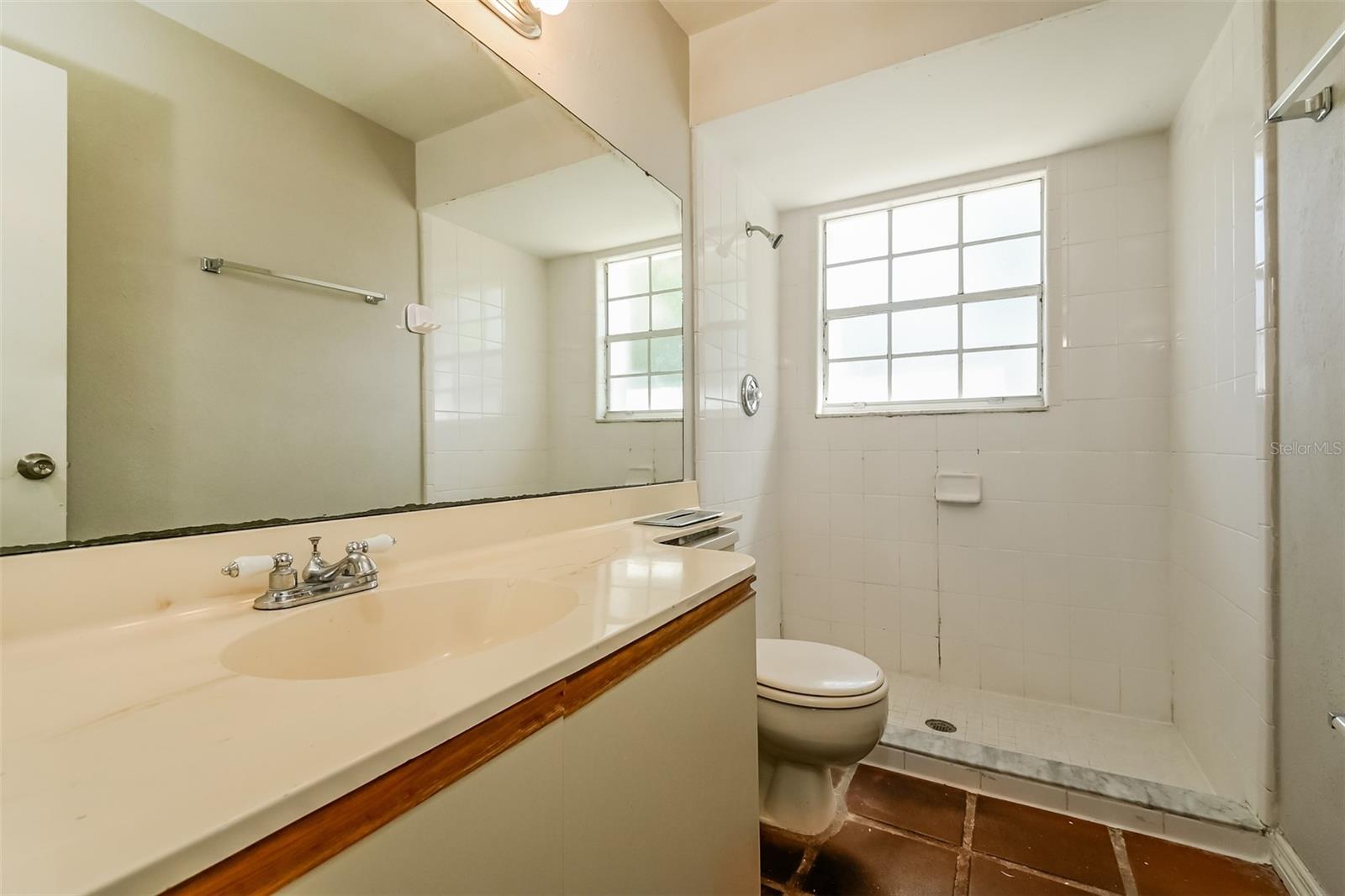 Image 9 of 16 For 3703 43rd Avenue W