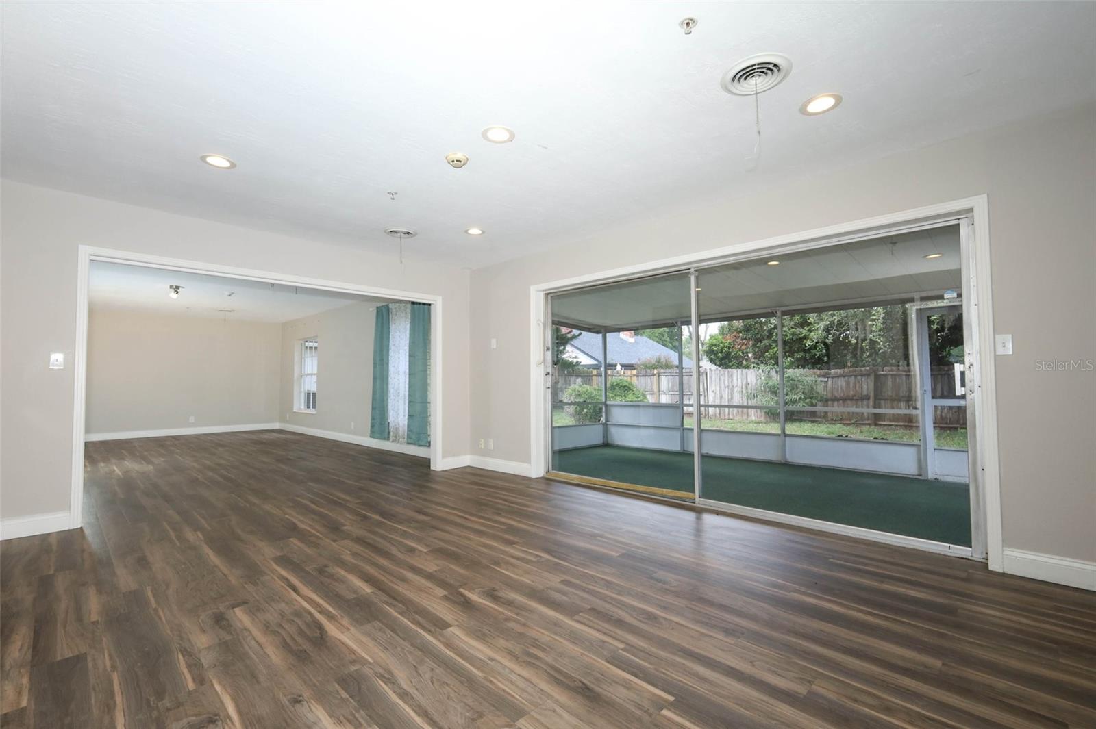 Image 18 of 33 For 1481 Glastonberry Road
