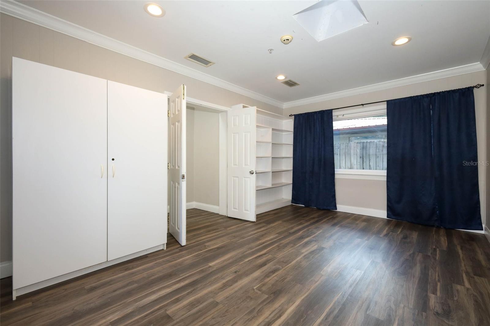 Image 23 of 33 For 1481 Glastonberry Road