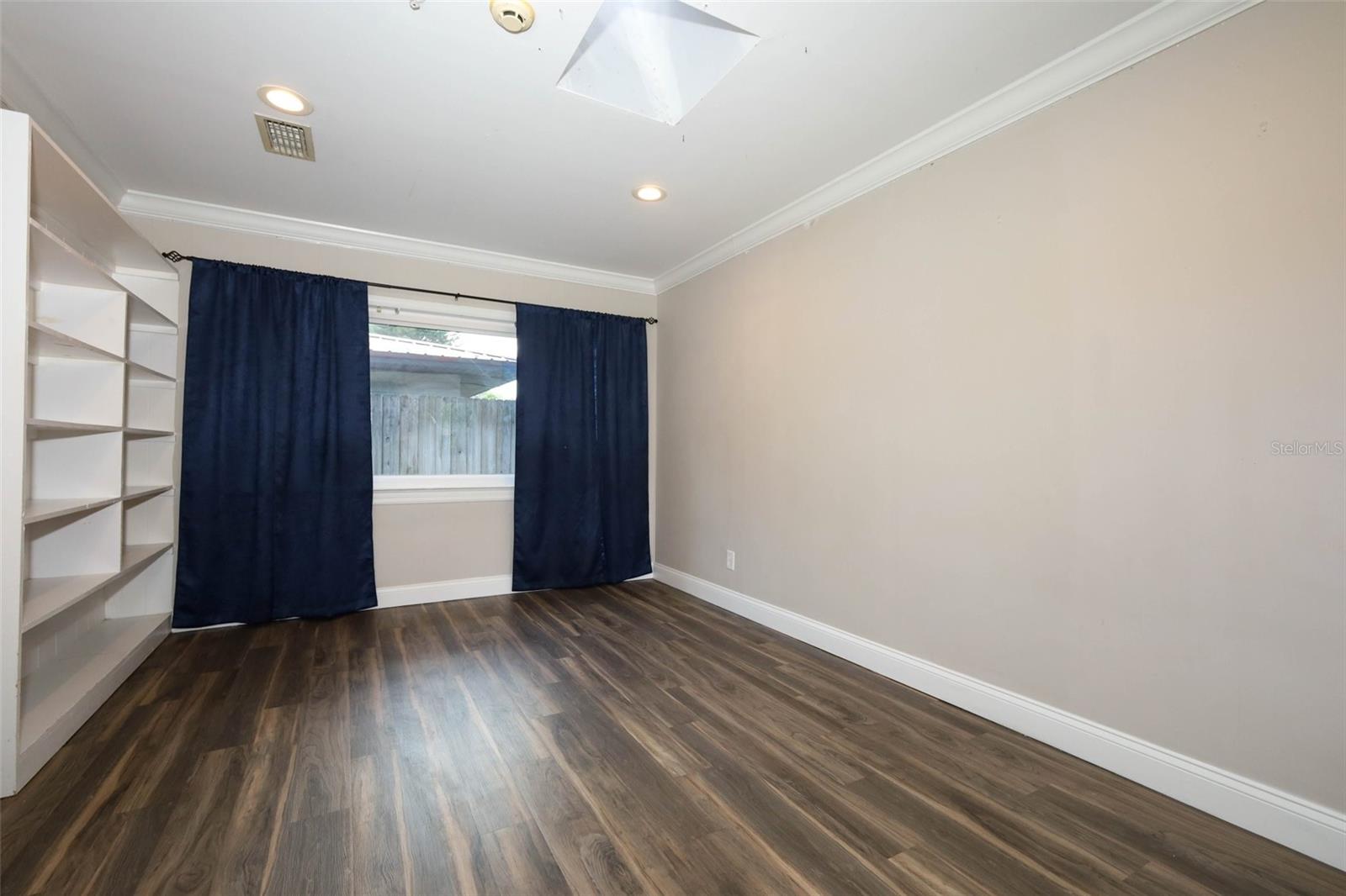 Image 24 of 33 For 1481 Glastonberry Road