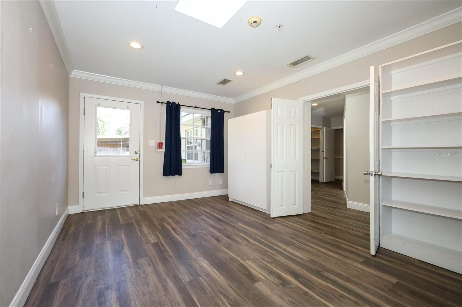 Image 26 of 33 For 1481 Glastonberry Road