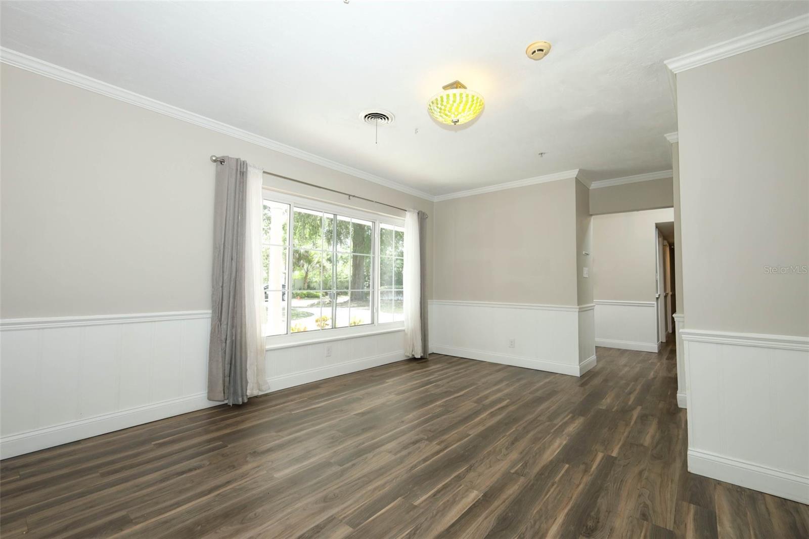 Image 6 of 33 For 1481 Glastonberry Road