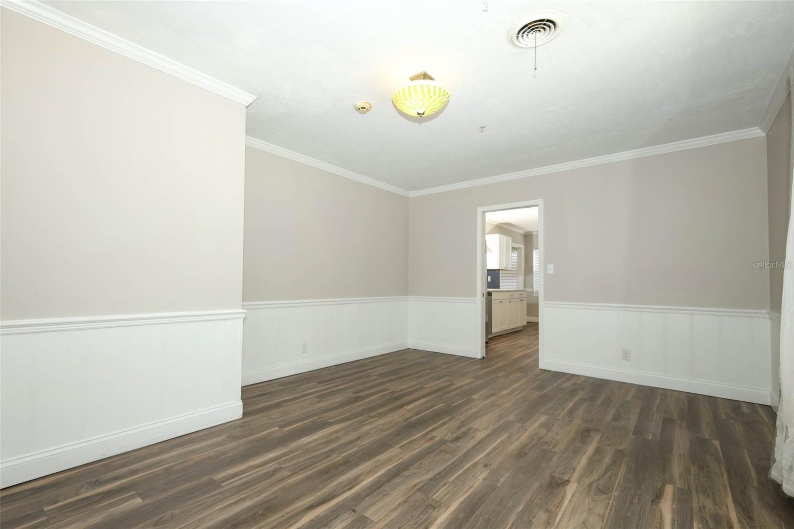 Image 7 of 33 For 1481 Glastonberry Road