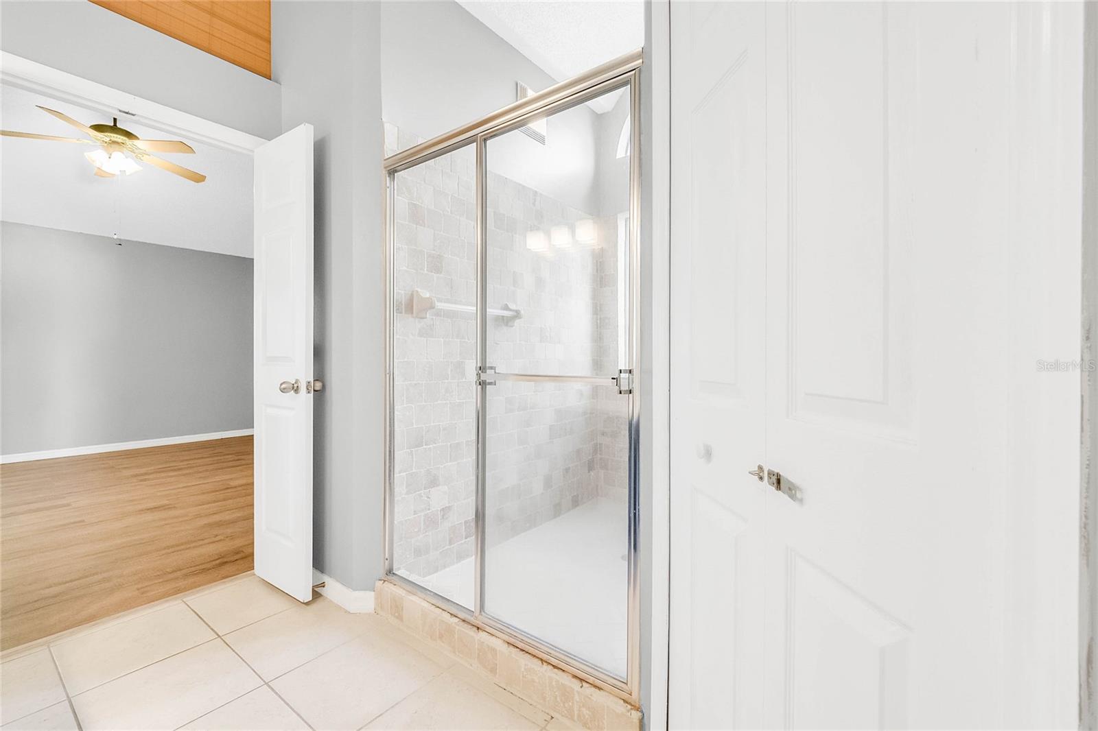 Image 12 of 21 For 2614 Gilsom Court