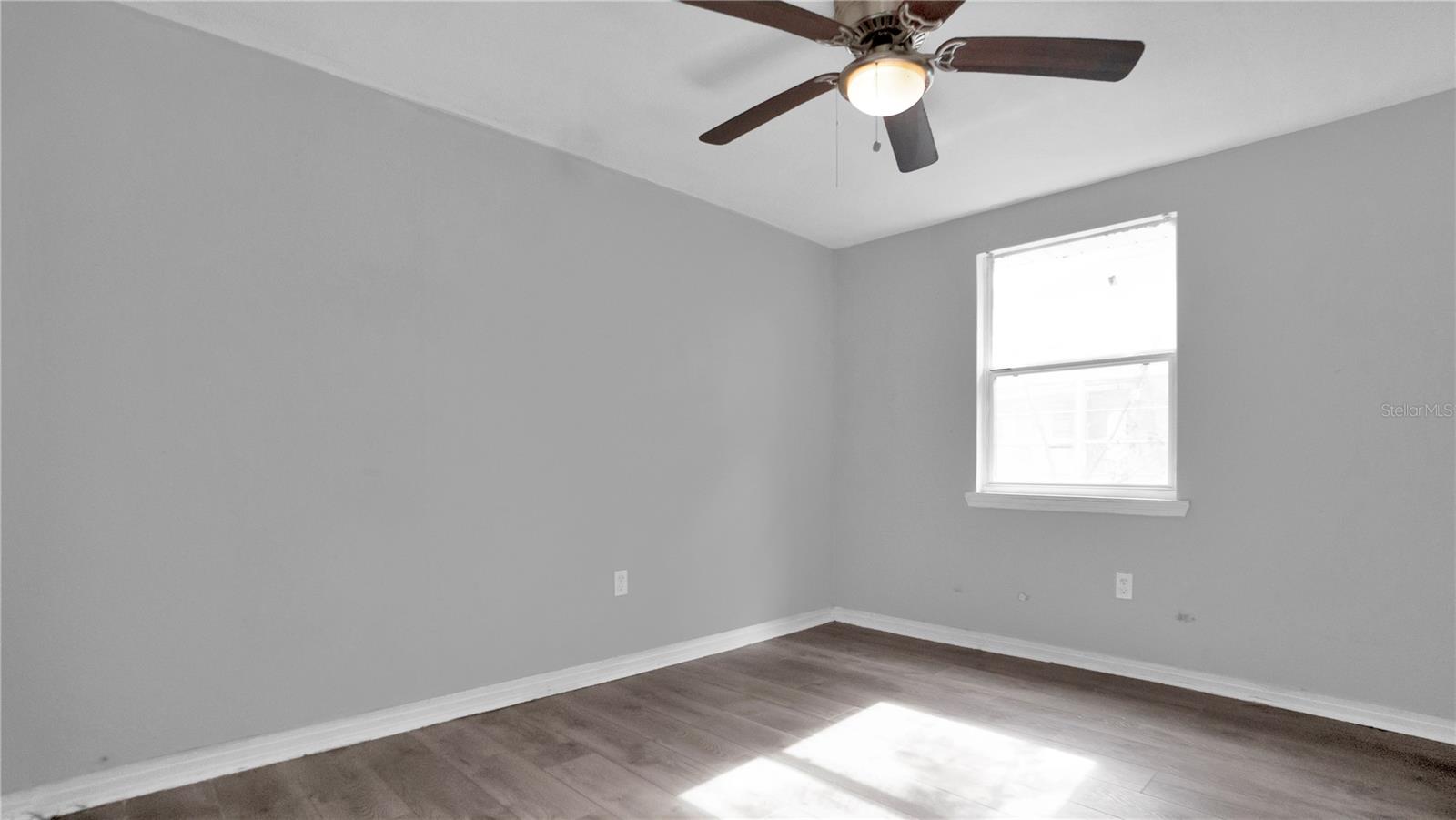 Image 13 of 16 For 5205 2nd Street