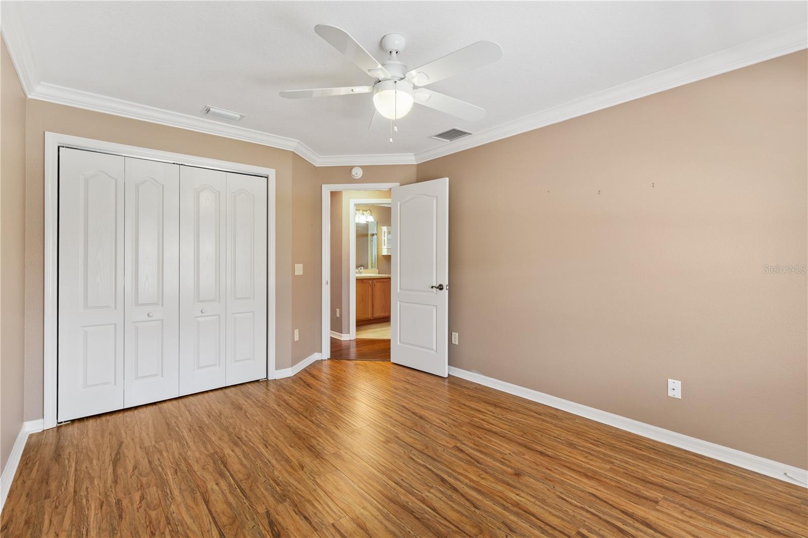 Image 20 of 34 For 17122 76th Creekside Circle