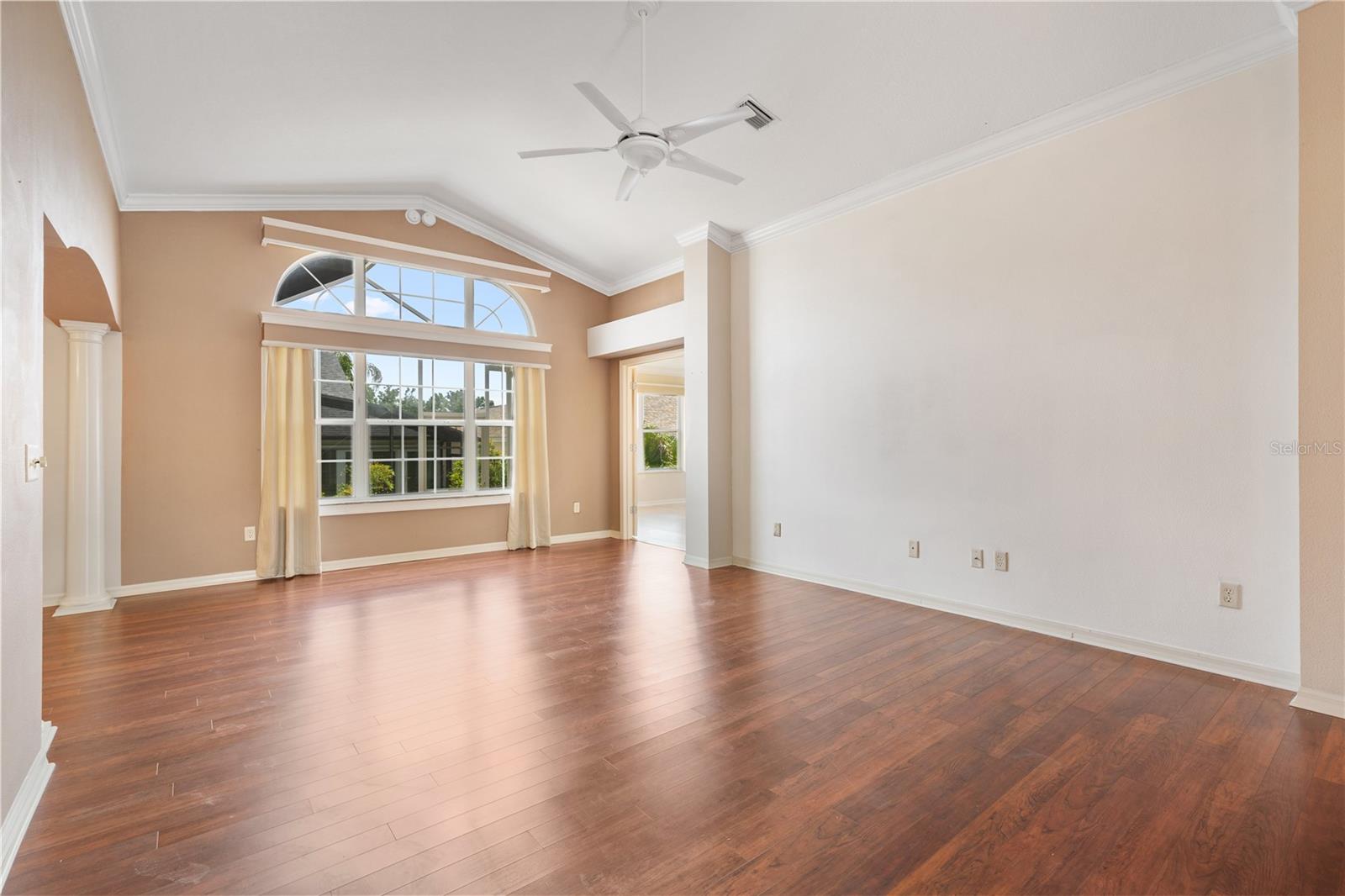 Image 4 of 34 For 17122 76th Creekside Circle