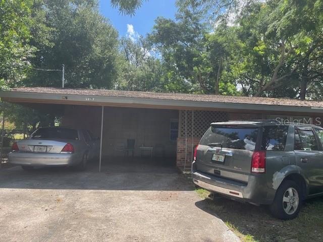 Image 2 of 8 For 1807 Powers Drive