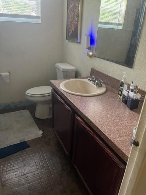 Image 6 of 8 For 1807 Powers Drive