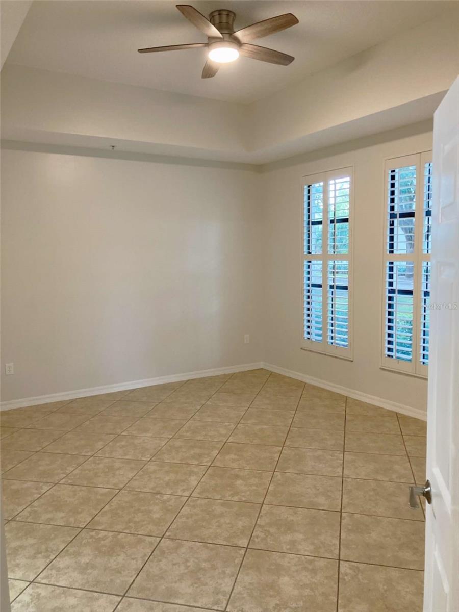 Image 13 of 30 For 949 Westpark Drive 107