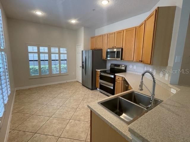 Image 6 of 30 For 949 Westpark Drive 107