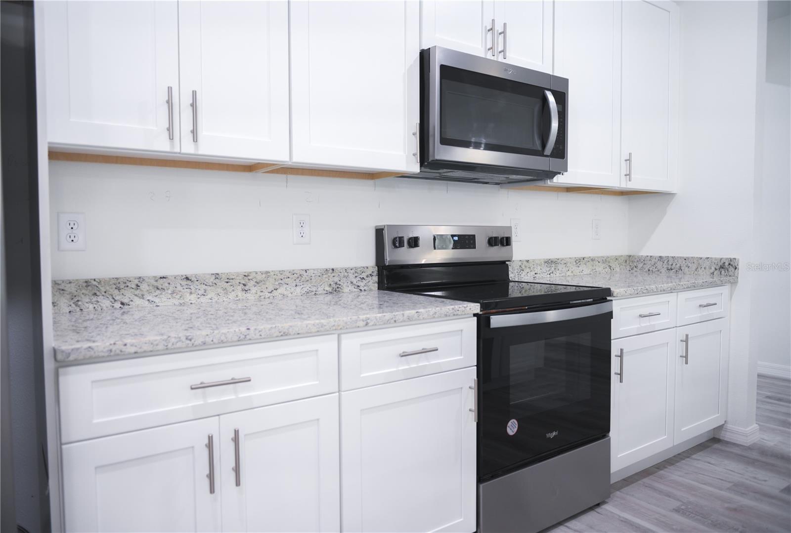 Image 41 of 48 For 2514 Lawrence Court