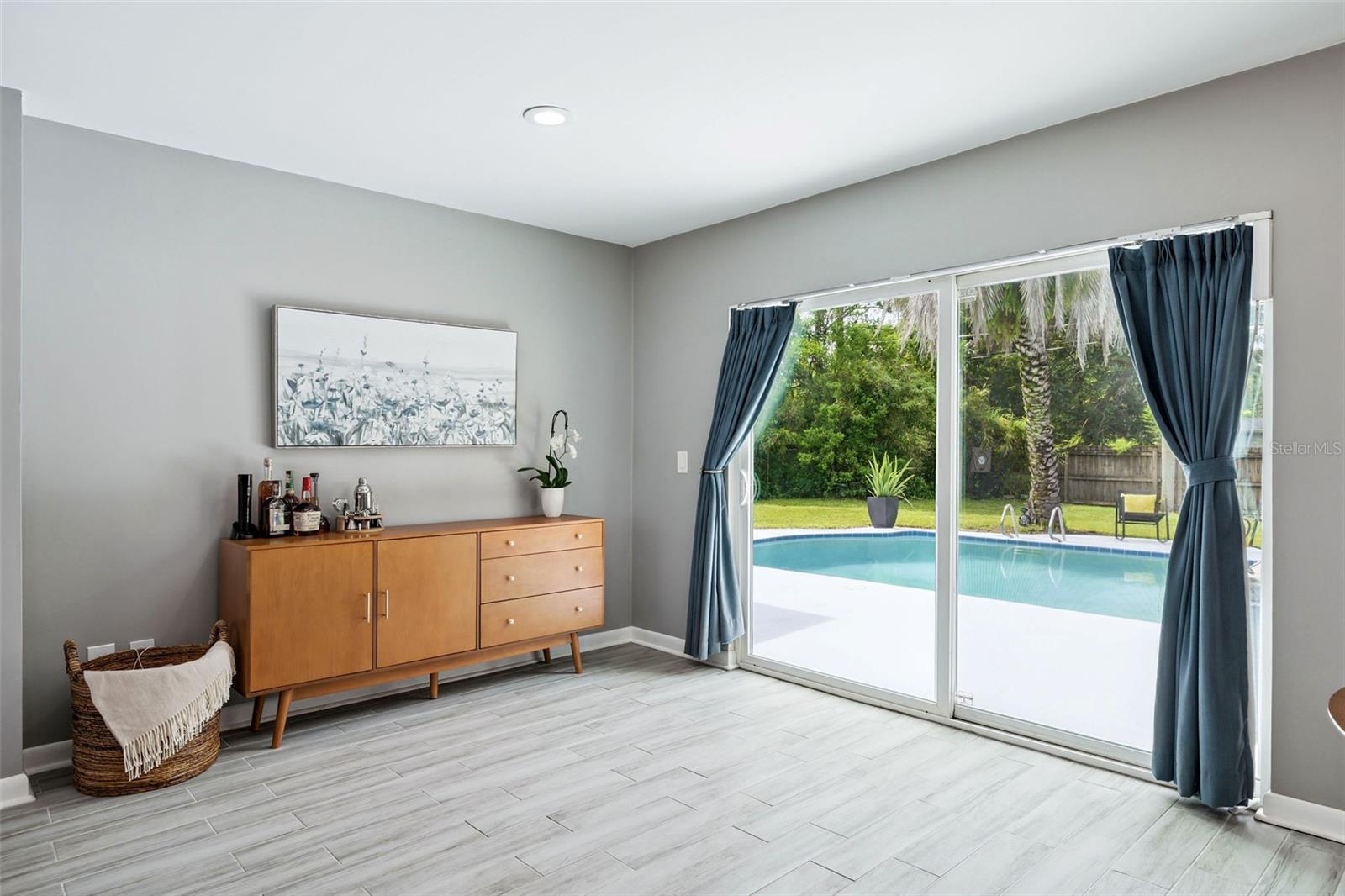 Image 15 of 38 For 2516 Hargill Drive