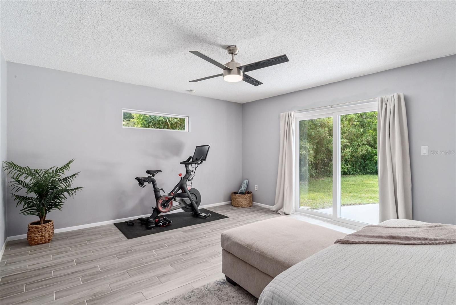 Image 17 of 38 For 2516 Hargill Drive