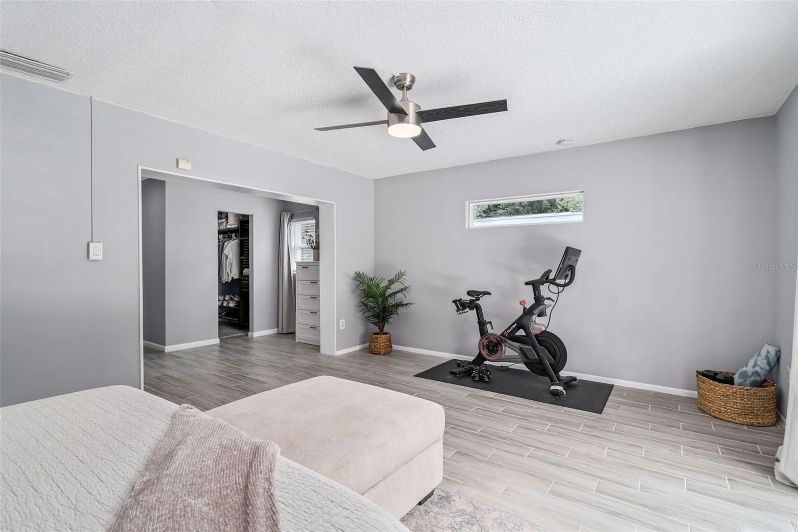 Image 18 of 38 For 2516 Hargill Drive