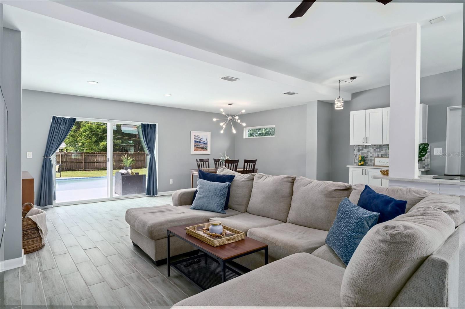 Image 6 of 38 For 2516 Hargill Drive