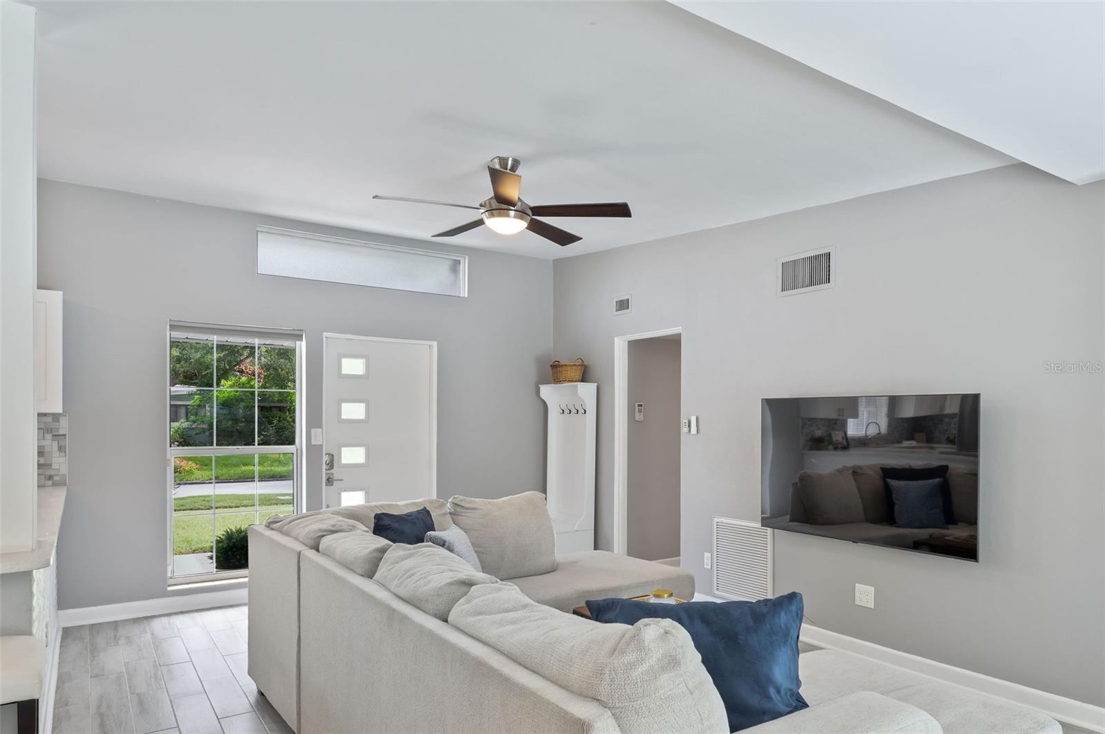 Image 7 of 38 For 2516 Hargill Drive
