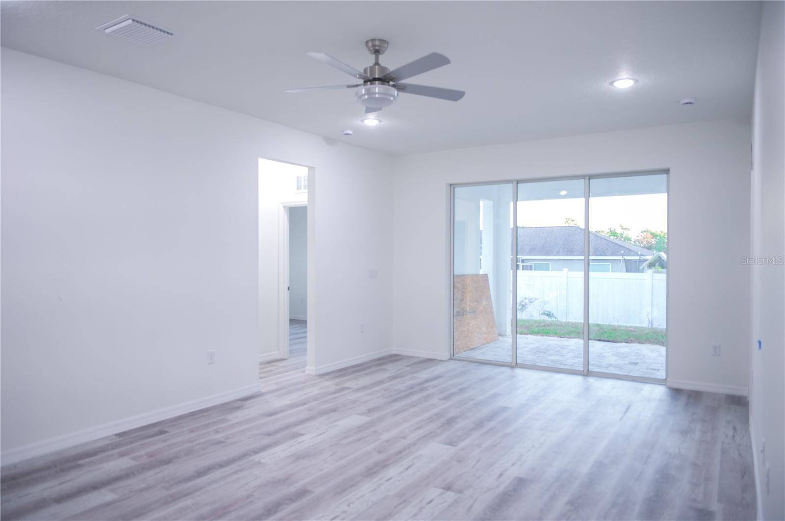 Image 44 of 48 For 10034 Darwin Way