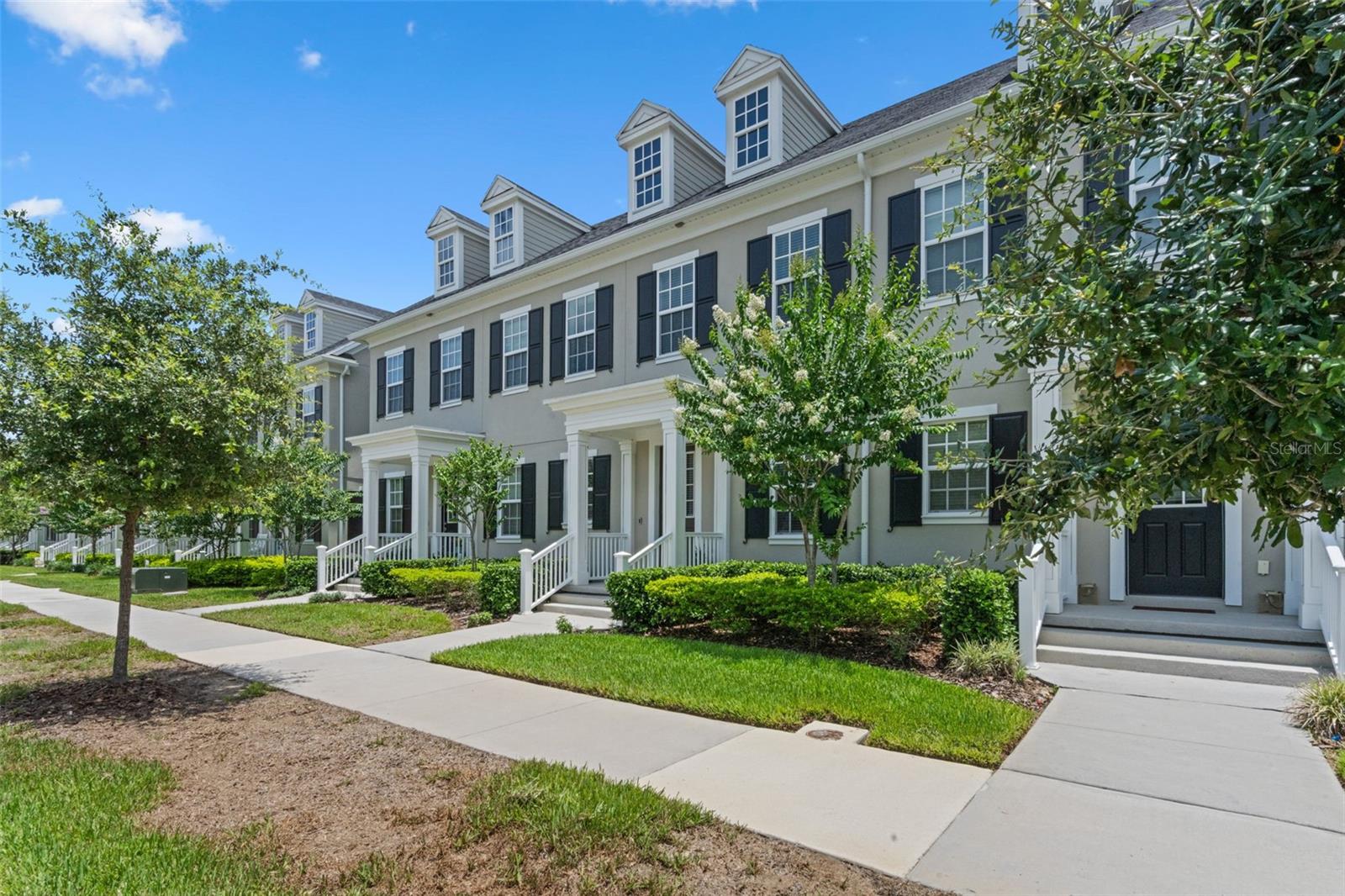Image 7 of 80 For 1859 Island Village Way