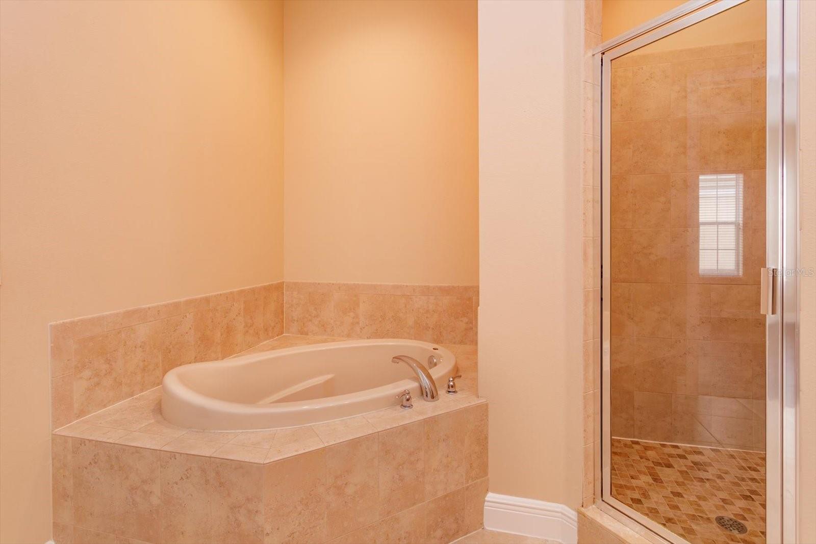 Image 18 of 32 For 1460 Lake Baldwin Lane B