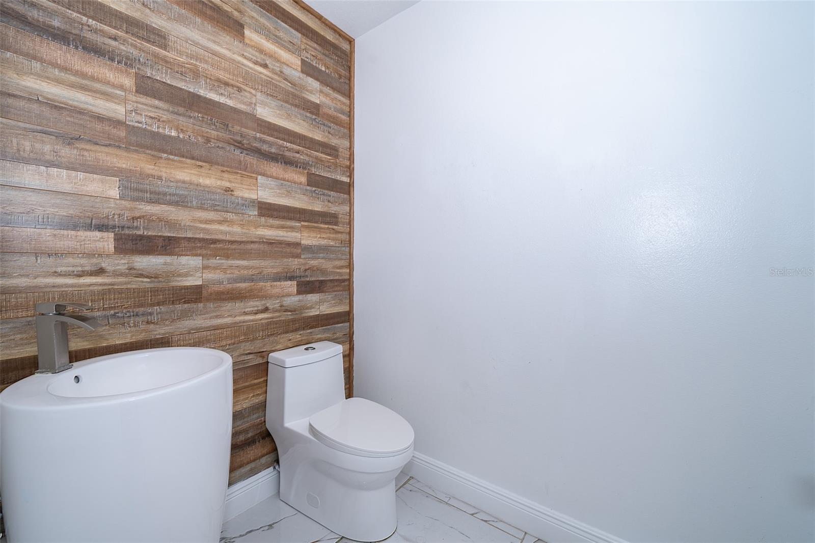 Image 23 of 43 For 2113 Cedar Garden Drive