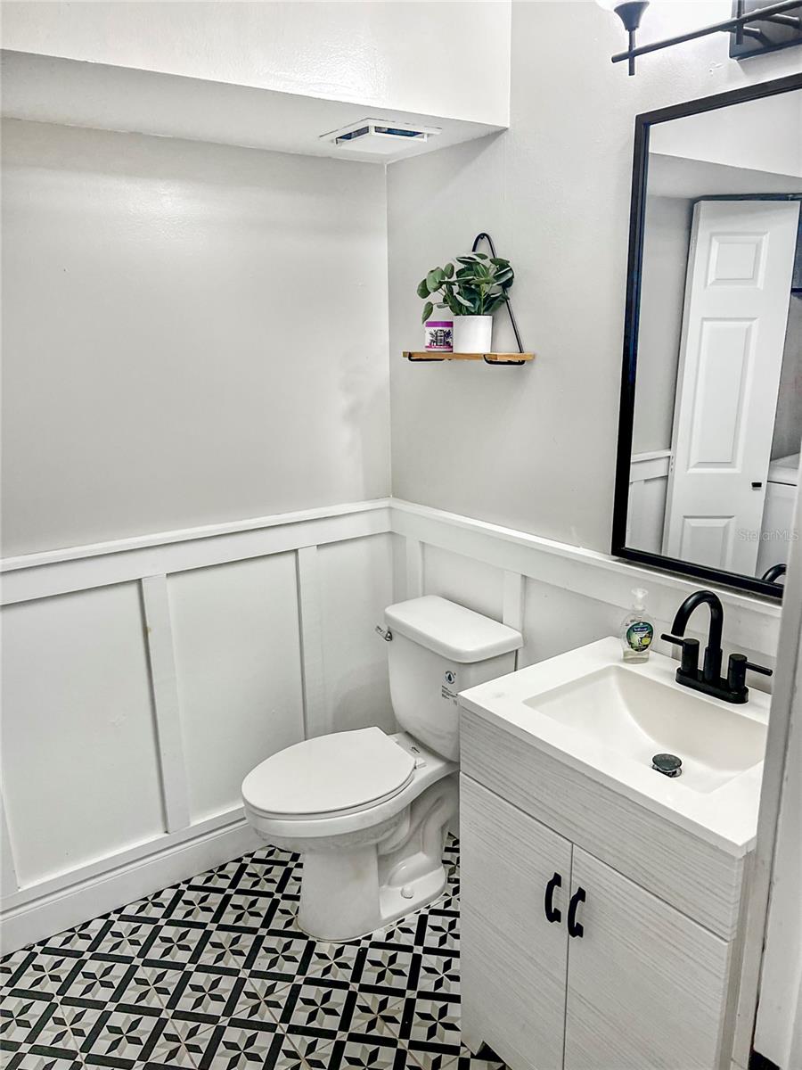 Image 22 of 25 For 4048 Mallard Point Court