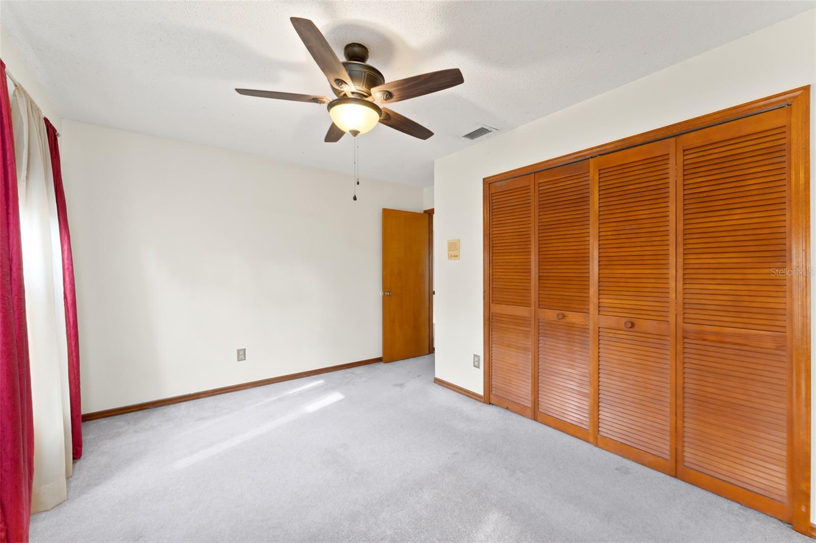 Image 27 of 33 For 3310 Tall Timber Drive