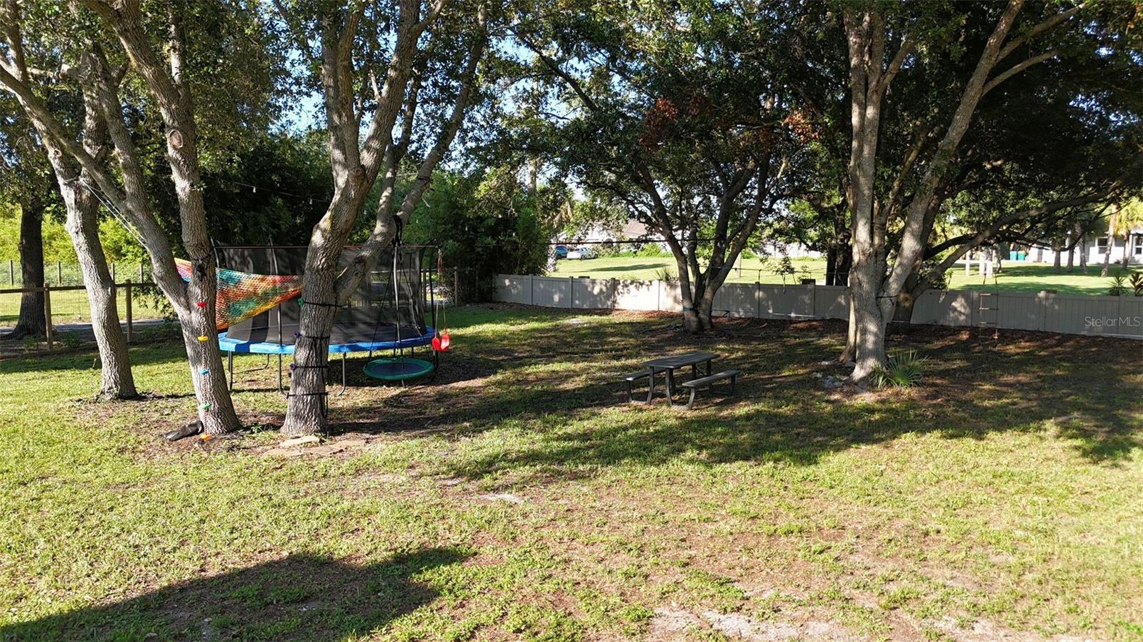 Image 24 of 38 For 5200 Florida Palm Ave