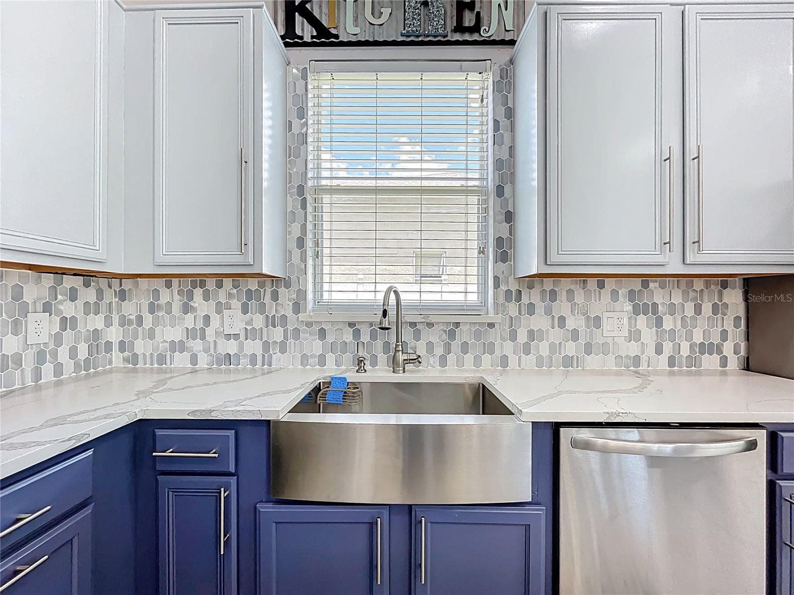 Image 18 of 70 For 238 Hunt Street